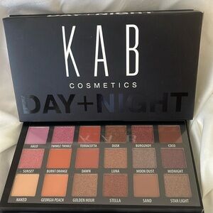 KAB cosmetics day + night shadows